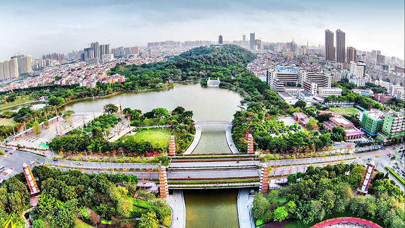 金融高新区组图（作者：春天来了，本图为广东金融高新区摄影赛特等奖）