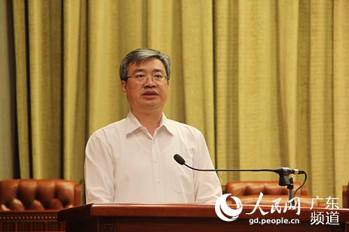 佛山市委书记鲁毅。（钟哲　摄）