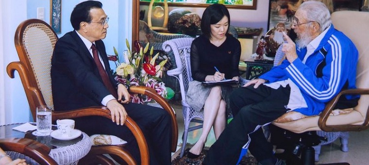 李克强看望古巴革命领袖菲德尔·卡斯特罗.jpg